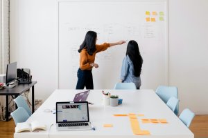 FreshBooks vs QuickBooks Online