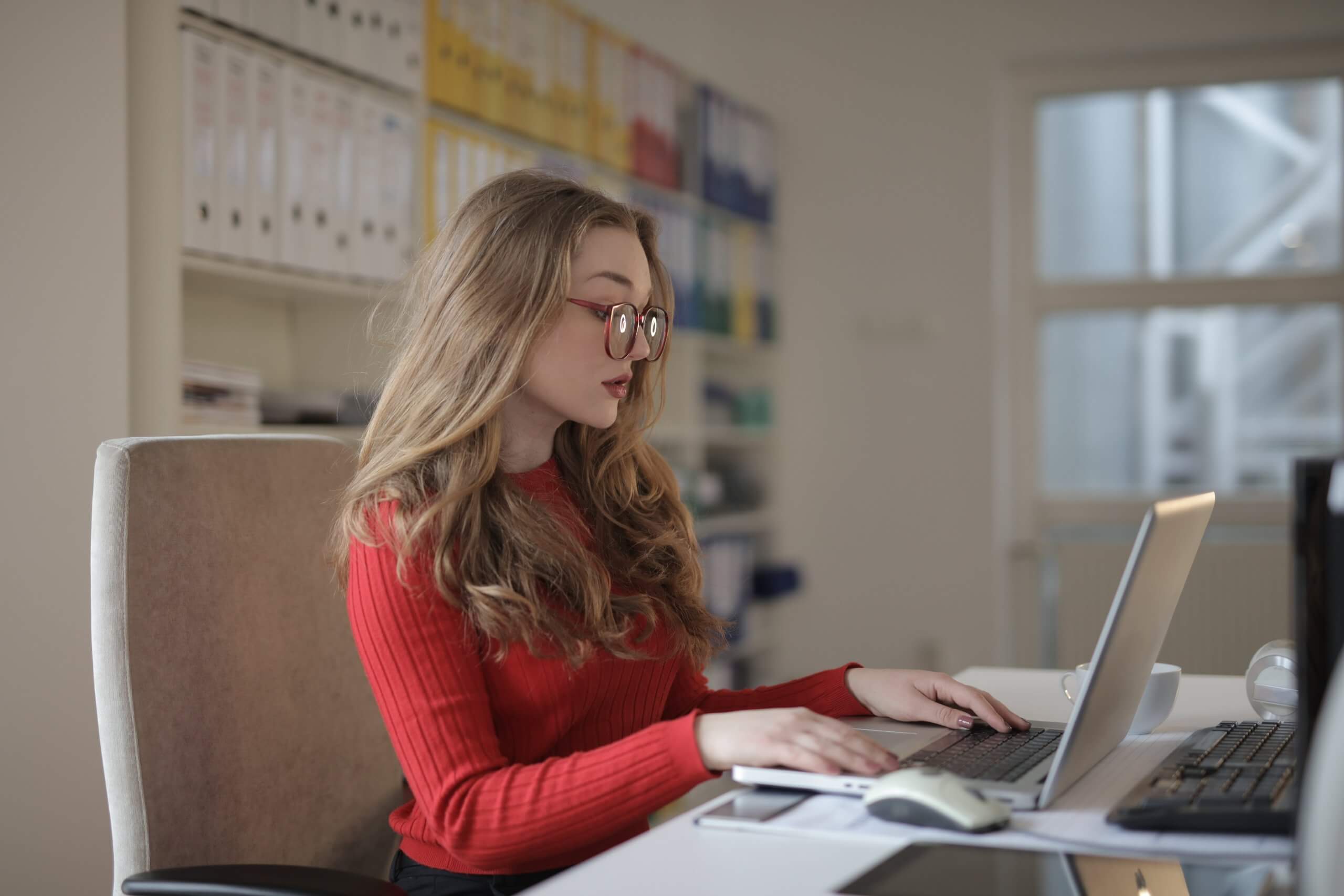 Finding the Right Fit: Freshbooks vs Odoo Accounting